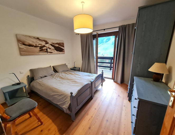 Bedroom 4, Apartment With Balcony and Mountain Views, Spittal an der Drau