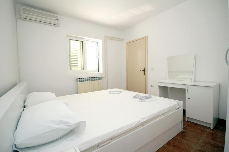 Bedroom, Villa Rezevici