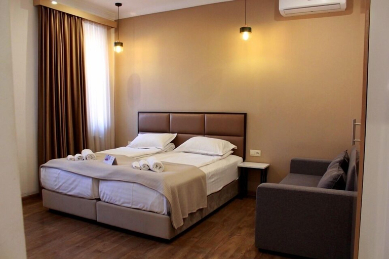 Bedroom 3, Garden Lounge Hotel, Yerevan