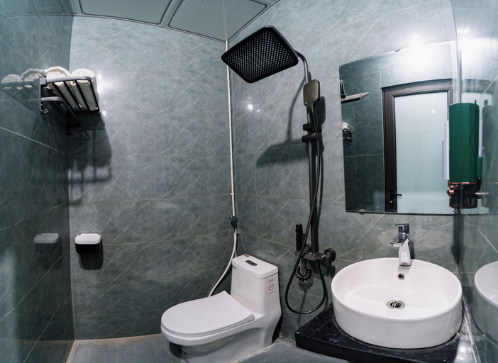 Bathroom 5, HG Hostel and Motobikes, Vị Xuyên