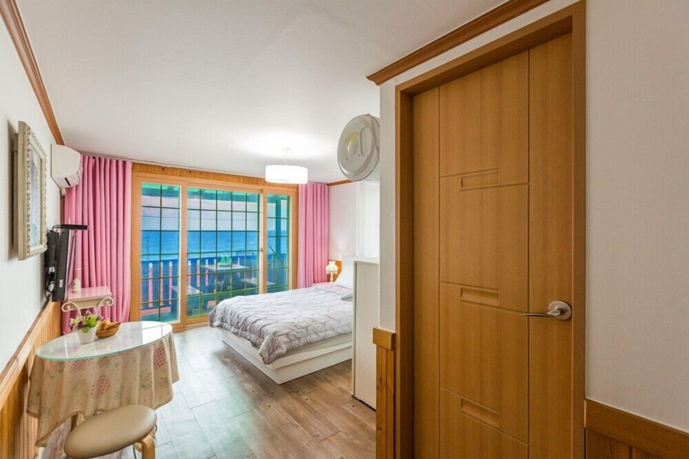 Bedroom 3, Sora Pension, Yeongdeok