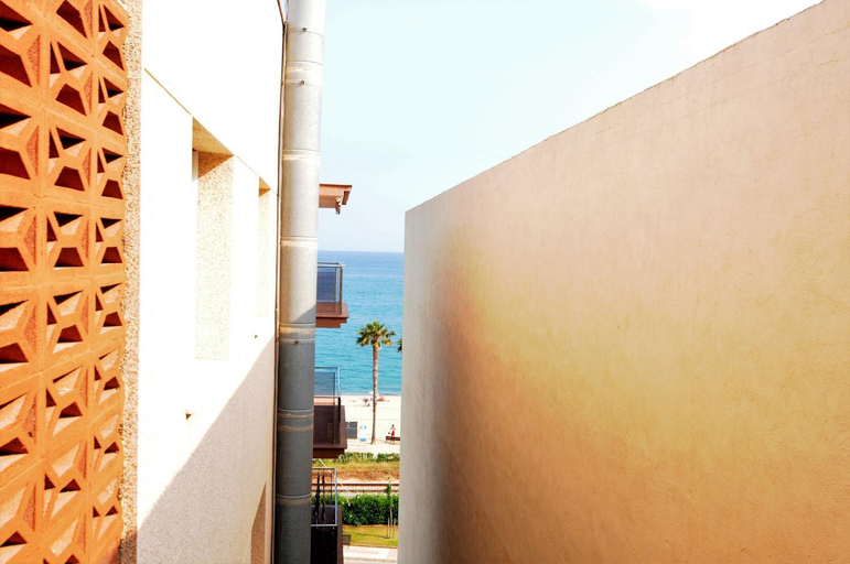 Others 4, HomeHolidaysRentals Maritim V, Barcelona