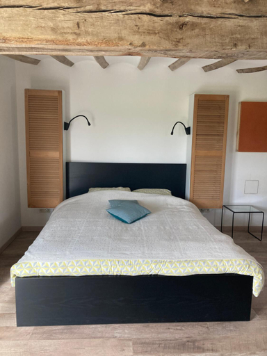 5, The Slow Garden, Hainaut
