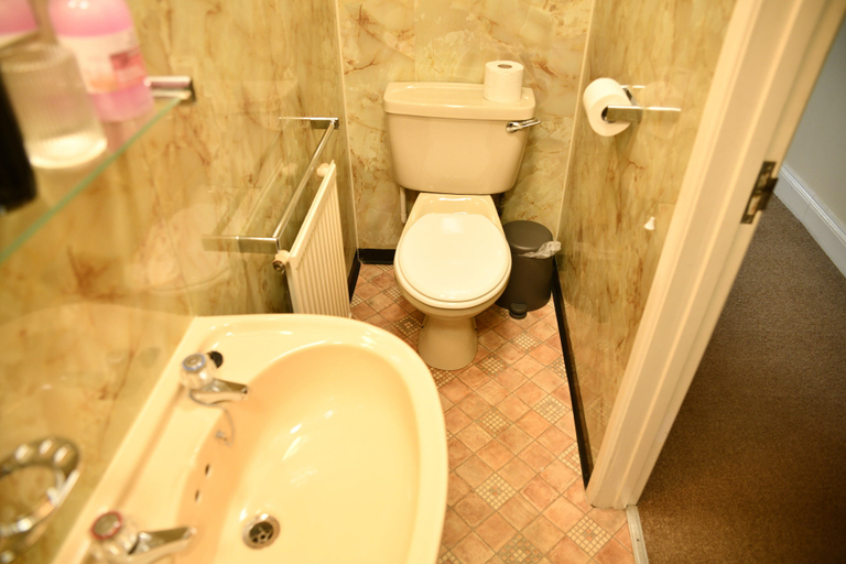 Bathroom 5, The Maycliffe, Torbay