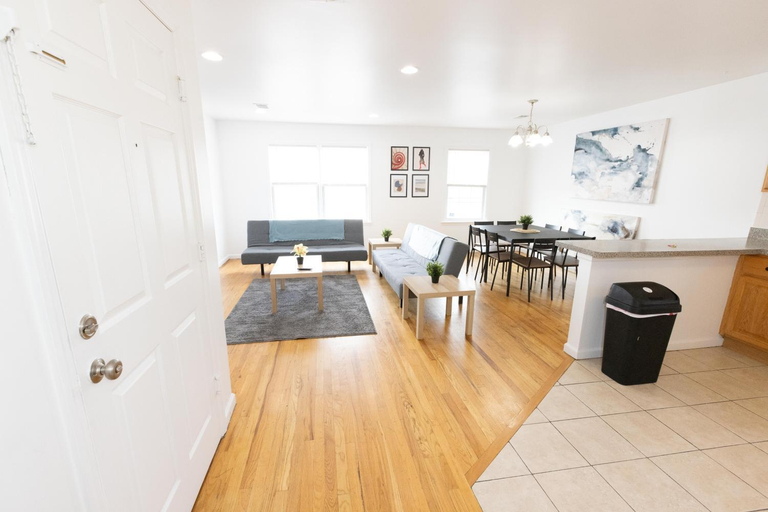 Others 3, Astonishing 3-Bed Apt Close to NYC, Jersey City