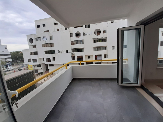 Room 2, Luxury Flat in Quarteira, Loulé