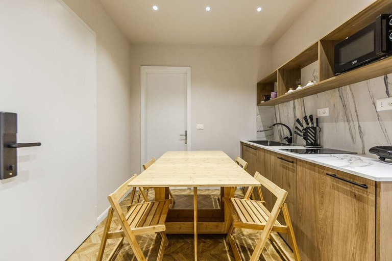 Room 2, 1 Bedroom Loft - Serenitas 1, Tiranës