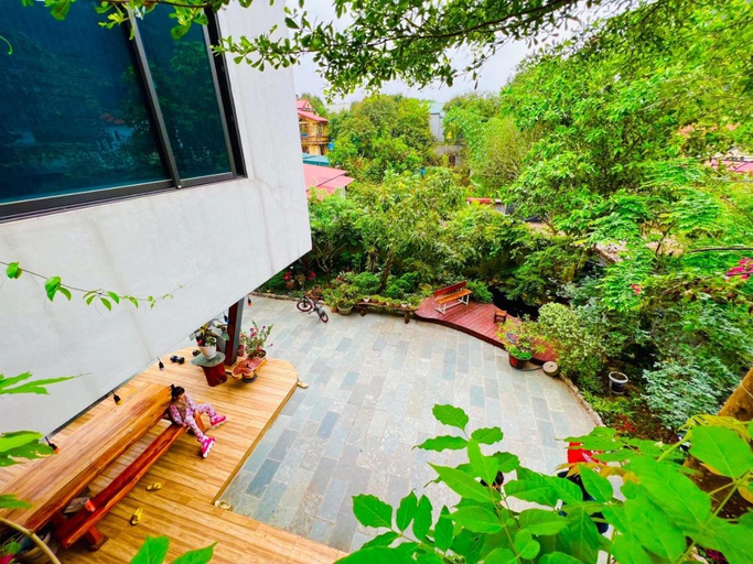 Others 2, Hoa Hoa Villa, Hoa Lư