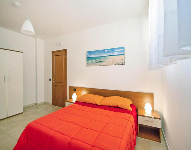 Room 4, Flat in Villassimius, Cagliari