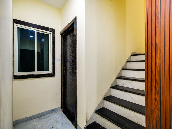 Others 4, Hotel Dev Shree, Indore