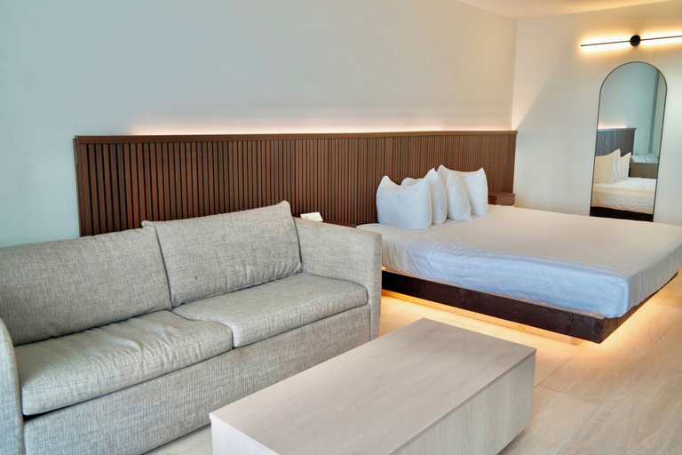 Bedroom 4, Indigo, Horry