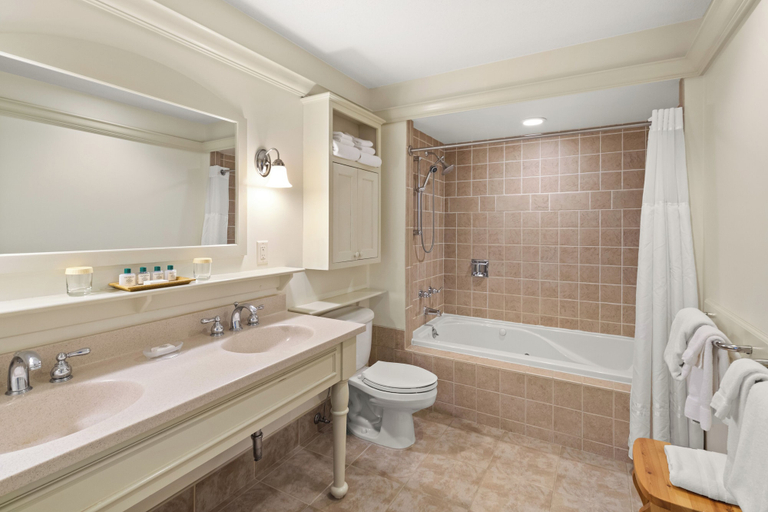 Bathroom 22