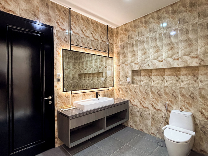 Bathroom 5
