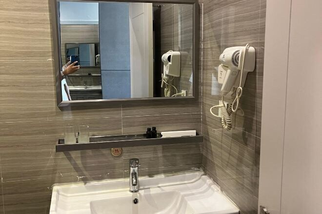 Bathroom 3, Marriott Hotel, Shangrao