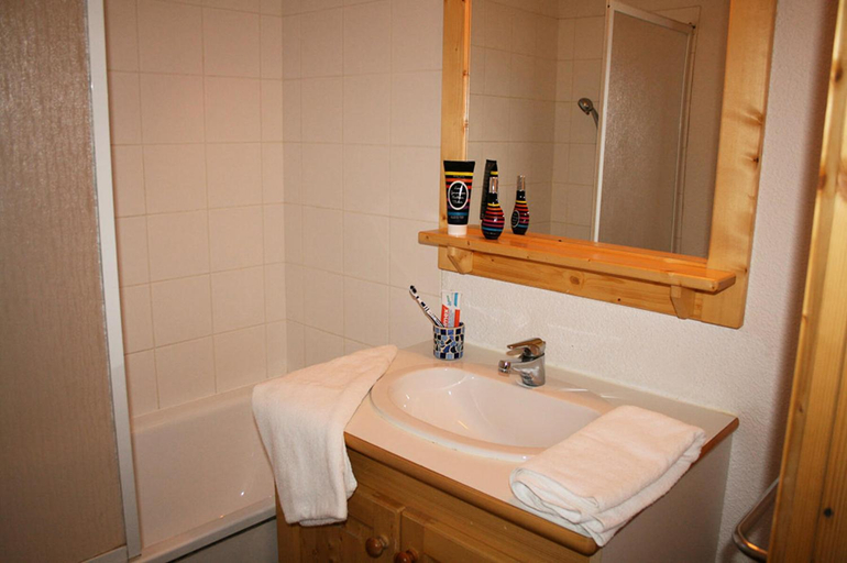 Bathroom, Appartement 2 Pieces Cabine 6 Personnes MAE-3921, Savoie
