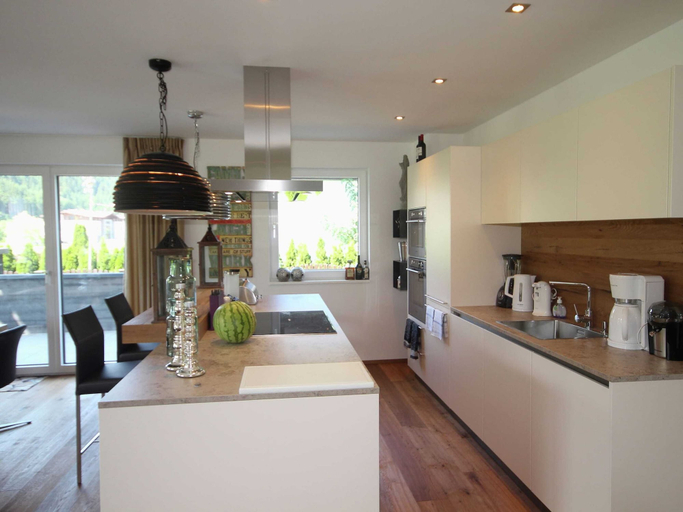 Others 5, Apartment in Kirchberg With its own Sauna, Kitzbühel