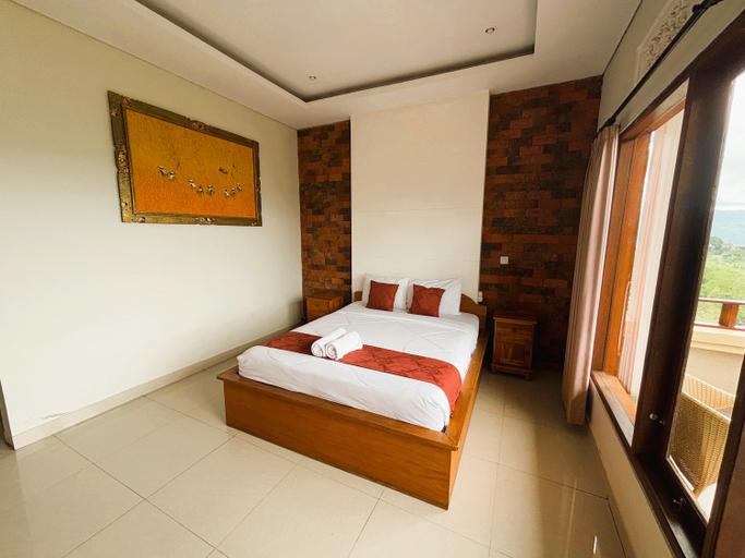 Bedroom 12