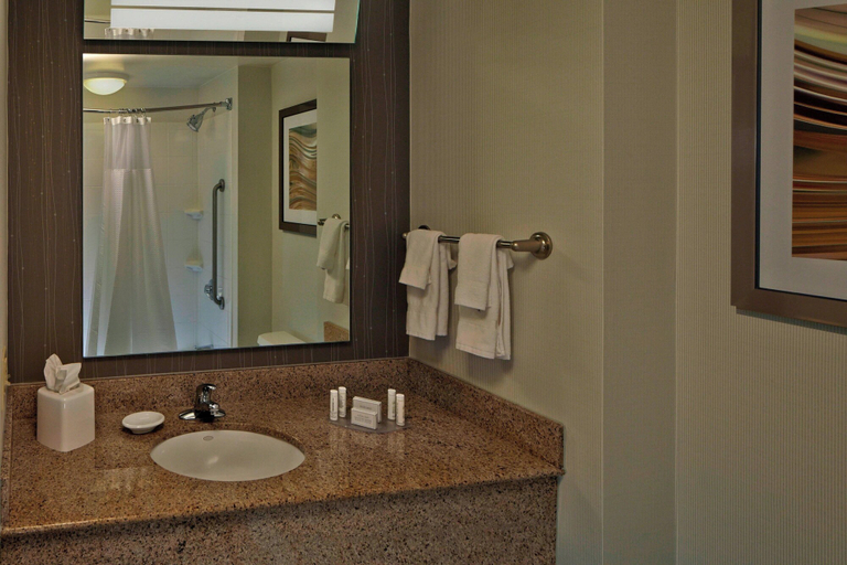 Bathroom 4, Courtyard by Marriott Providence Warwick, Kent