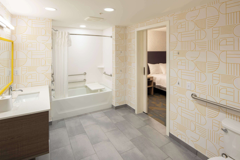 Bathroom 3