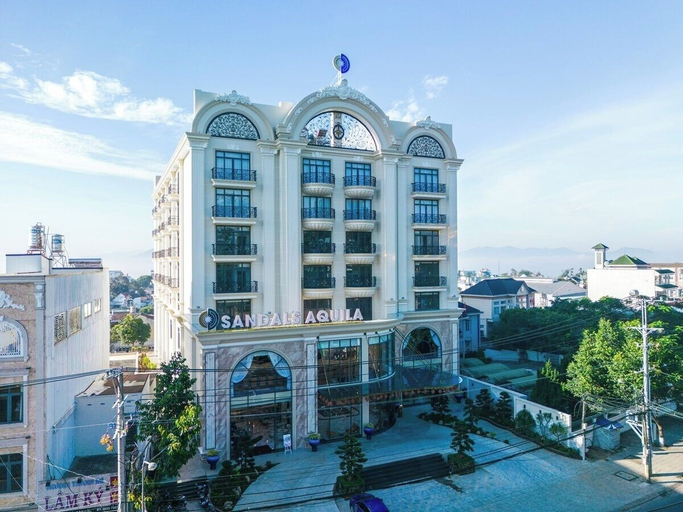 Exterior & Views 2, SANDALS AQUILA, Bảo Lộc