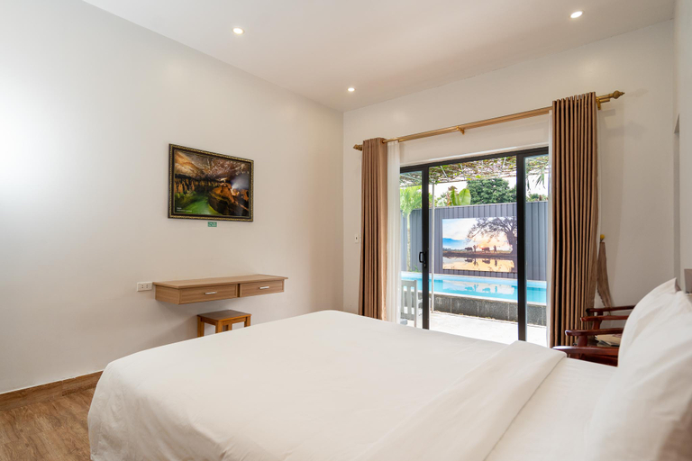 Bedroom 3, Commander Lodge, Bố Trạch