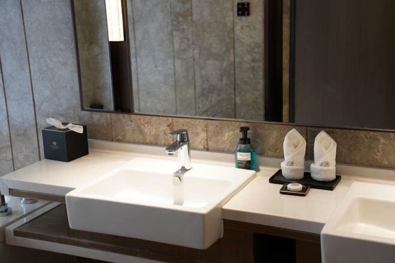 Bathroom 8