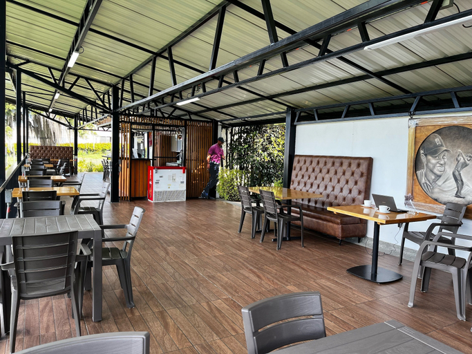Food & Drinks 5, Isak Hotel & Golf Airport, Rionegro