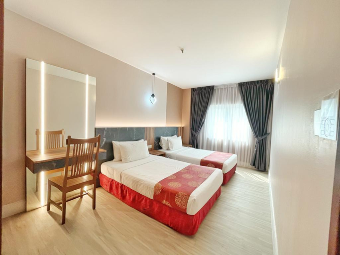 Bedroom 8