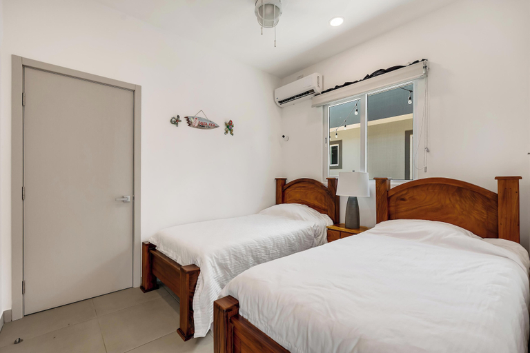 Bedroom 3, 3 min to the Beach Private Pool Villa, Puntarenas