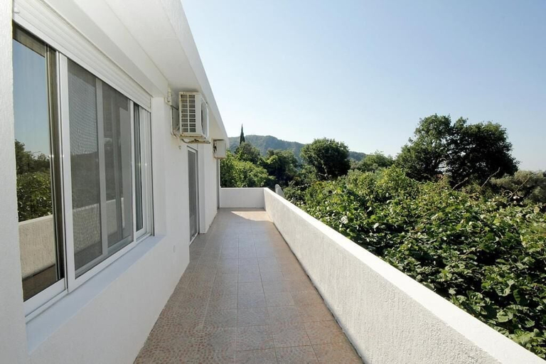 Others 4, Villa Rezevici