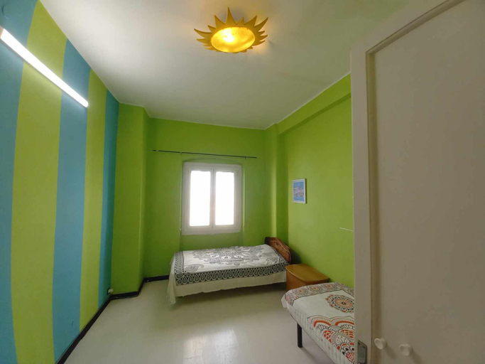Bedroom 5, La Casa di DAINA, Genova