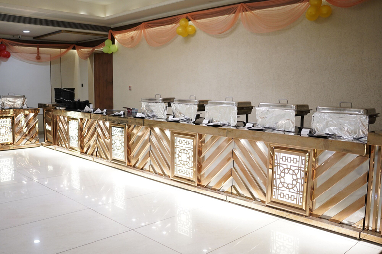 Food & Drinks 3, La Pearl - Bhopal, Bhopal