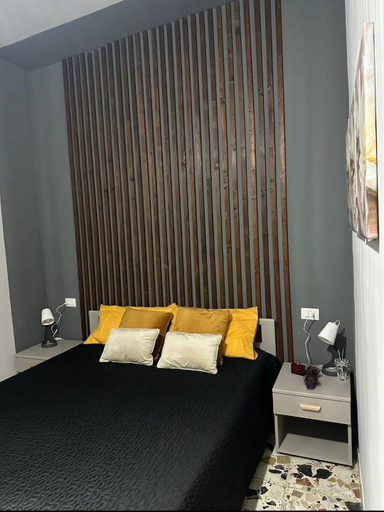 Others 5, B&b Del Corso, Cosenza