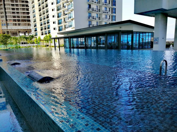 Sport & Beauty, Wellness Homestay 1308 @ Trefoil Setia Alam, Shah Alam