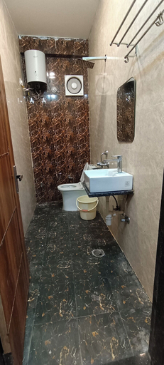 Bathroom 5, Hotel Devi Residency, Mathura