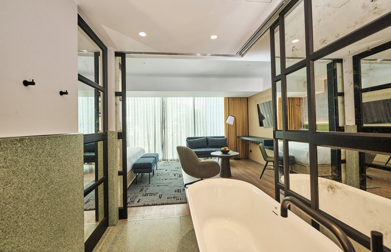 Bathroom 5, Hotel Indigo Lima Miraflores by IHG, Lima