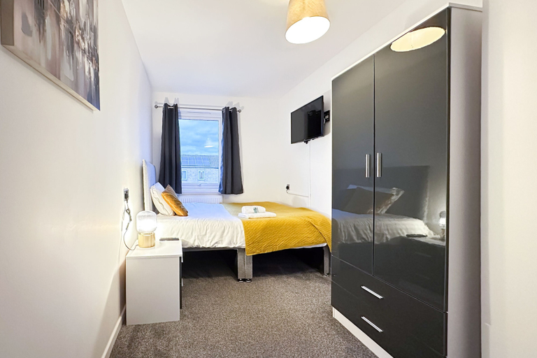 Bedroom 2, Clayton House by Your Lettings UK, Cambridgeshire