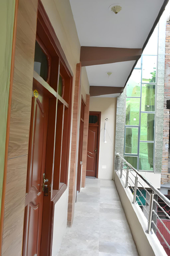 Others 3, Hotel Four Season, Malakand
