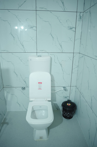 Bathroom 3, Kristi Guest House, Birbhum