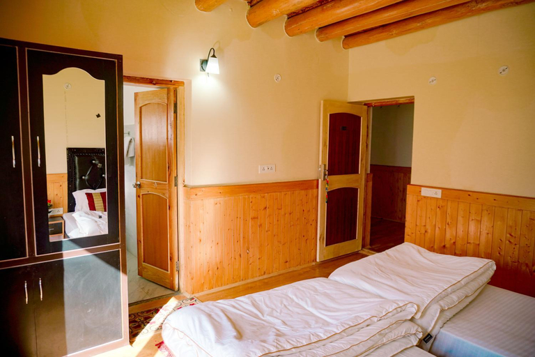 Bedroom 2, Sumoor Lodge, Leh