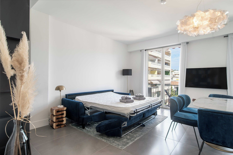 Room 5, Superb 55m2 Apartment - Heart of Cannes - 2br/4p, Alpes-Maritimes