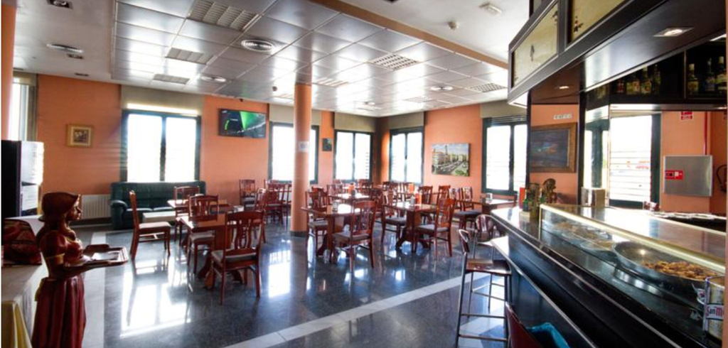 Breakfast Area, Hotel Los 5 Pinos, Madrid
