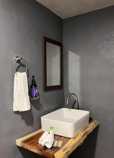 Bathroom 3, Casa Ik en Coba, Cozumel