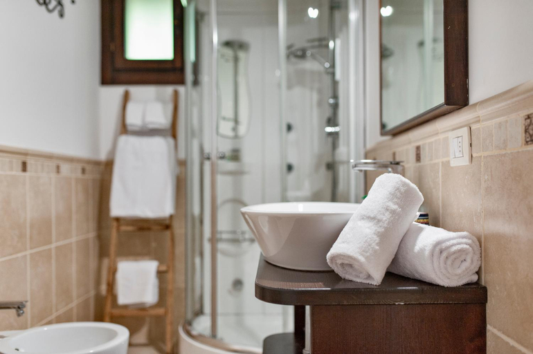 Bathroom 2, Villa Demetra Country House, Lecce