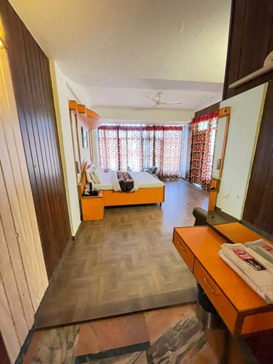 Bedroom 2, Hotel President pure vegetarian Dalhousie, Chamba