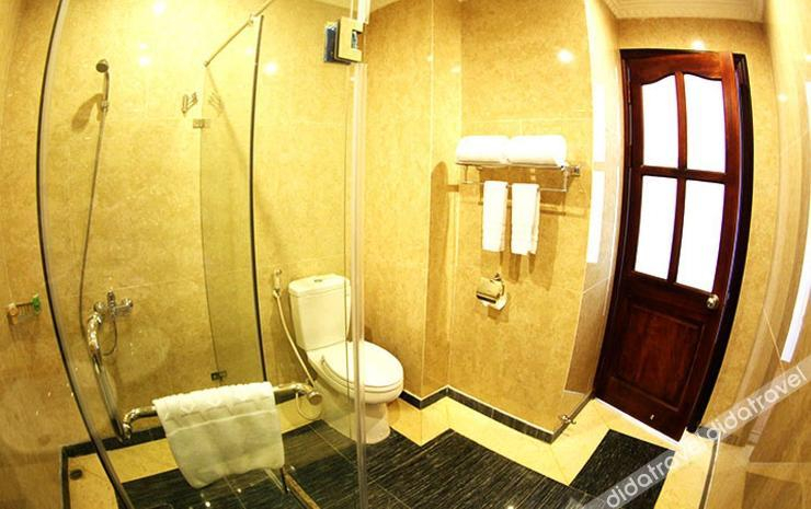 Bathroom 3, Song Hong Resort, Vĩnh Yên