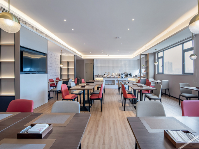 Food & Drinks 4, Borrman Hotel Guigang Macaojiang Park High-speed Railway Station, Guigang