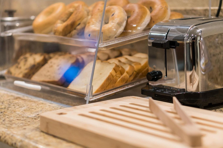 Food & Drinks 2, Heritage Place Hotel & Suites, Calcasieu