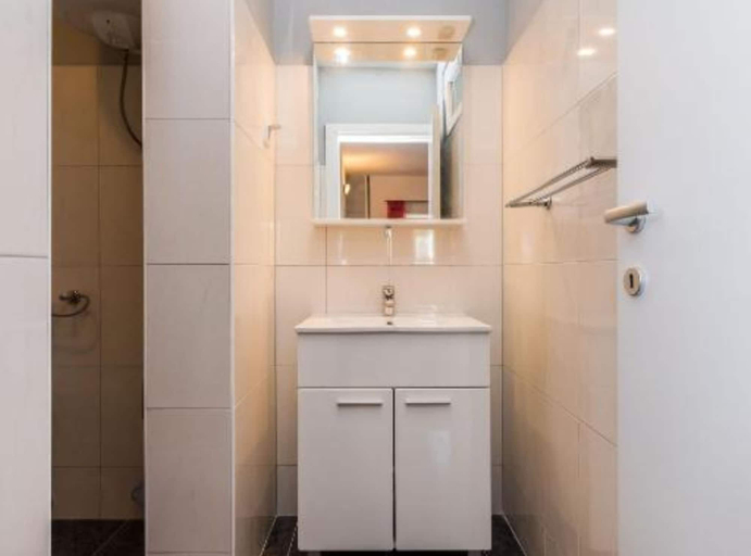 Bathroom 3, Modern Apartments in Zadar With Private Terrace, Zadar
