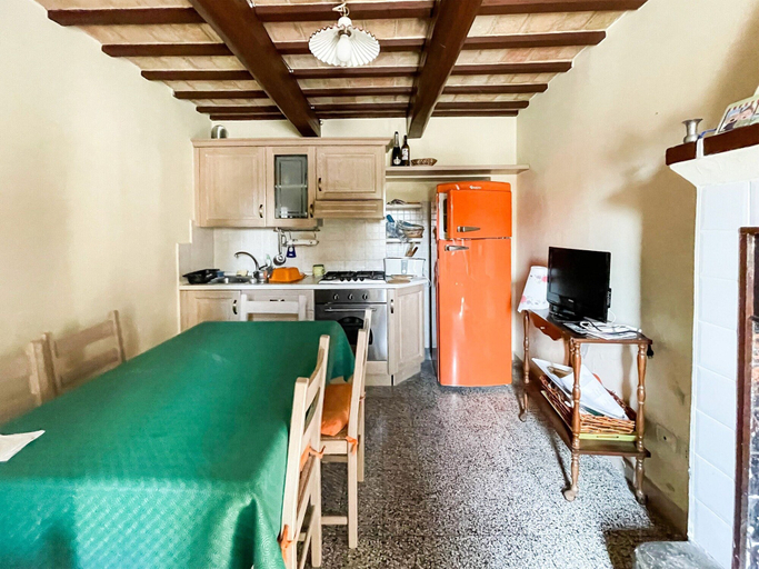 Private kitchen 3, Belvilla by OYO Casa Del Nonno, Fermo